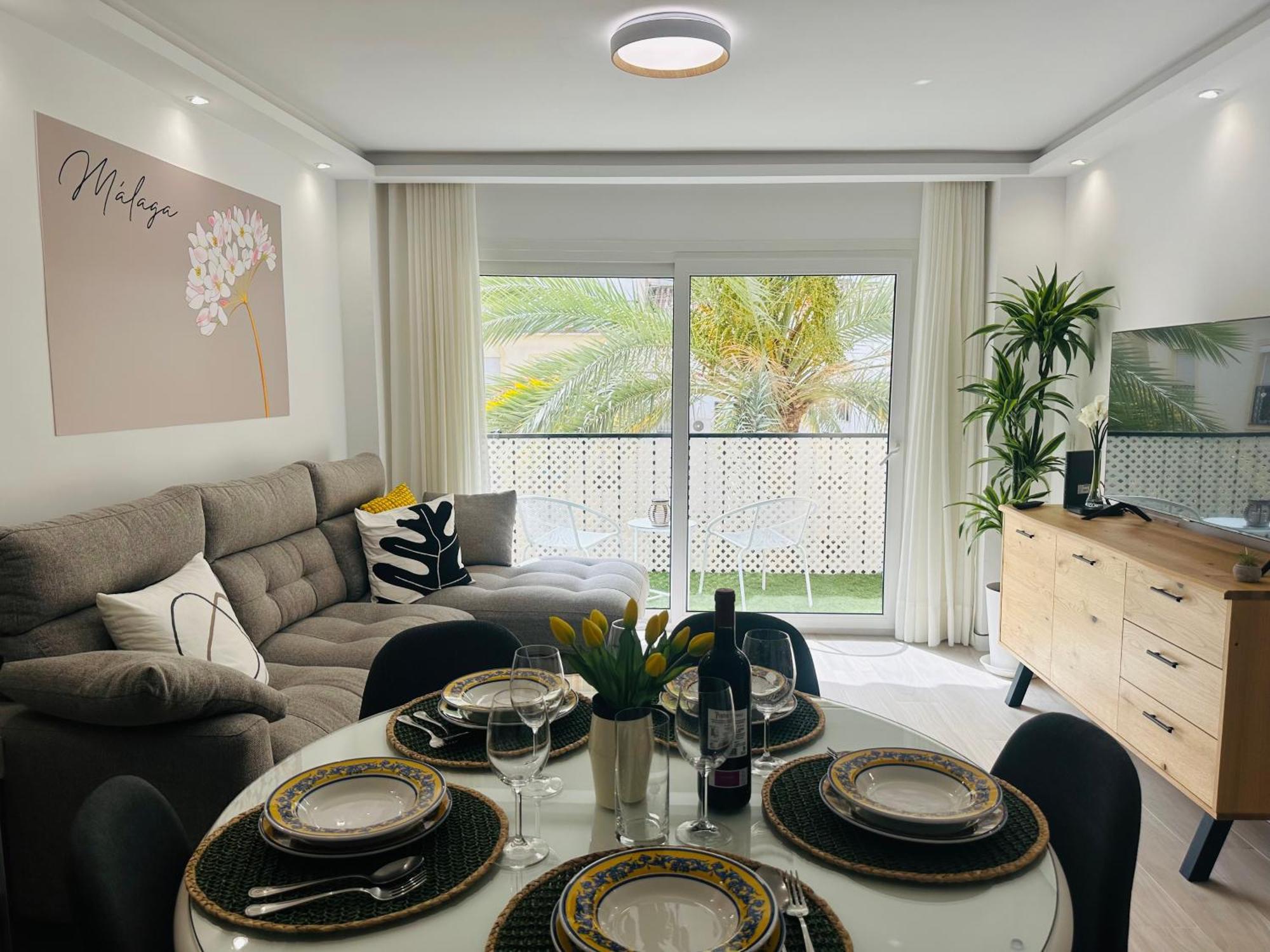 Patio Victoria Malaga Apartment ภายนอก รูปภาพ