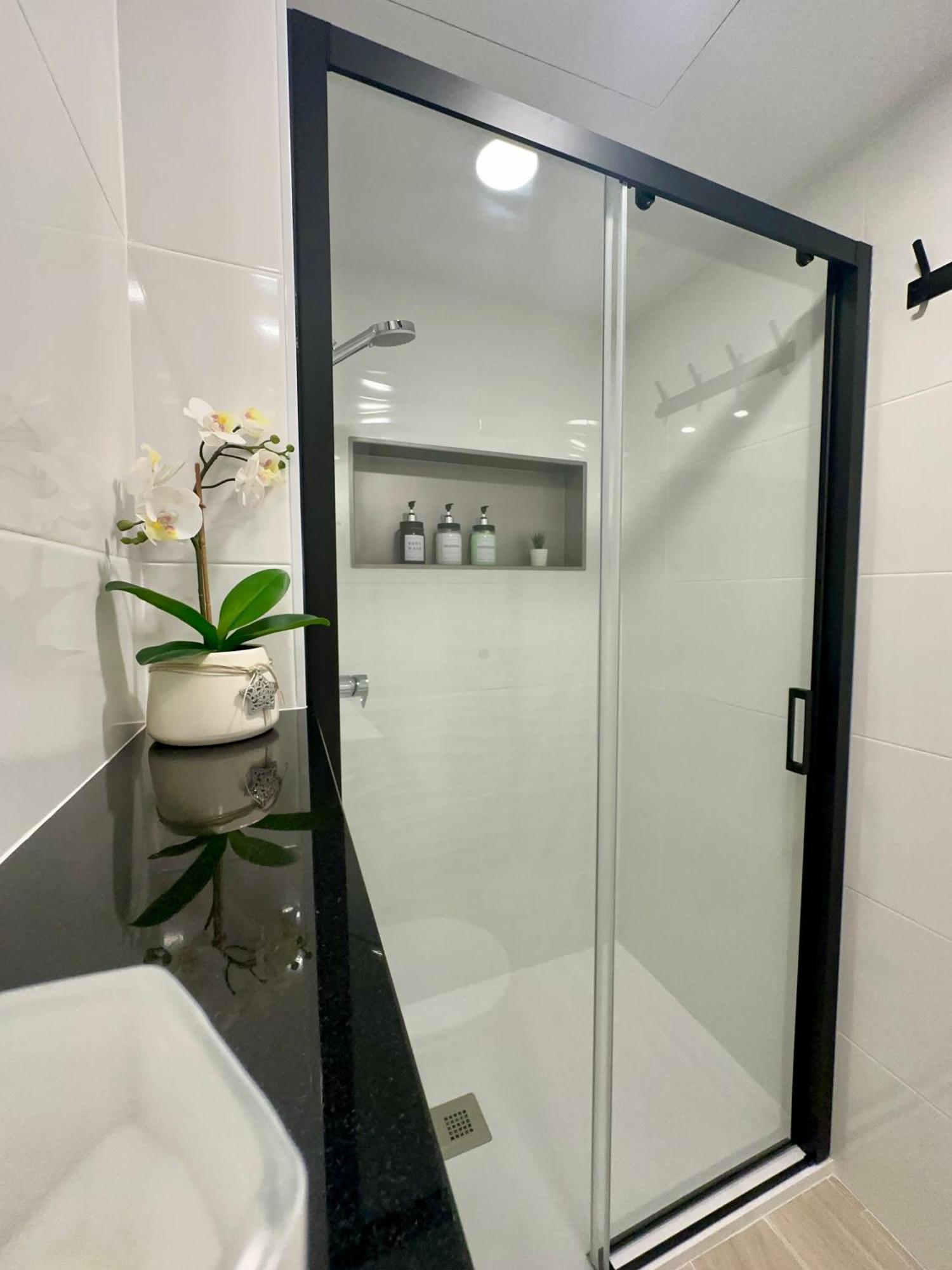 Patio Victoria Malaga Apartment ภายนอก รูปภาพ